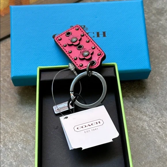 NWT Coach Fuchsia Keychain with Studs - Picture 5 of 7